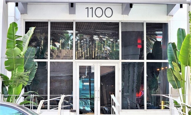 Photo - 1100 S Miami Ave Unidad 1906