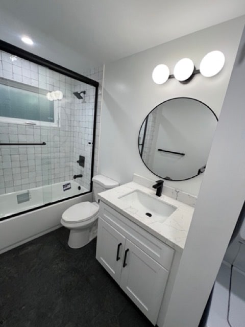 24332 1/2-24334 1/2 Chestnut St
