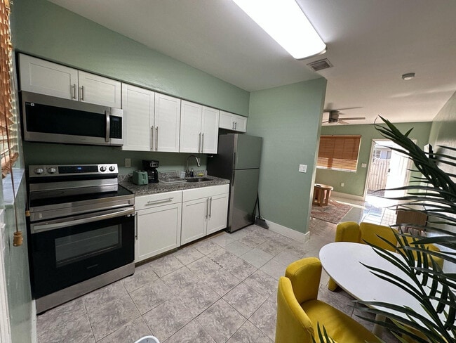 Photo - 1863 NE 161st St