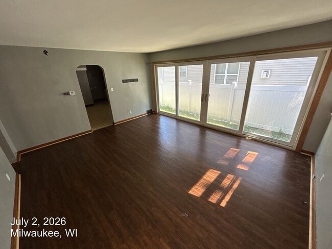 Photo - 4468 N 65th St