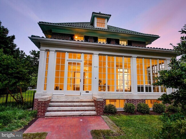 Photo - 4101 N Charles St