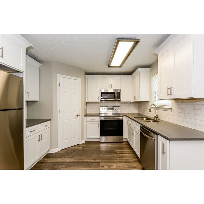 Photo - 4247 Chestnut Lake Ave