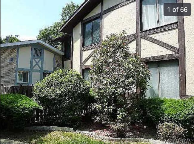Photo - 252 Sagamore Hills Dr Condo