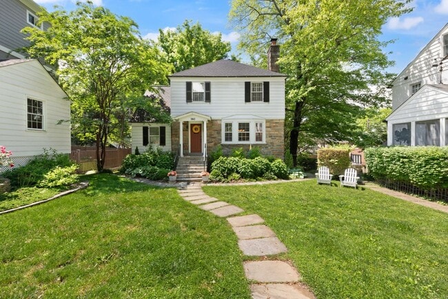 Photo - 3812 47th St NW House