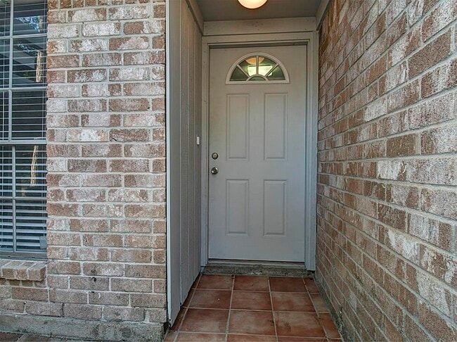 Photo - 11830 Mulholland Dr