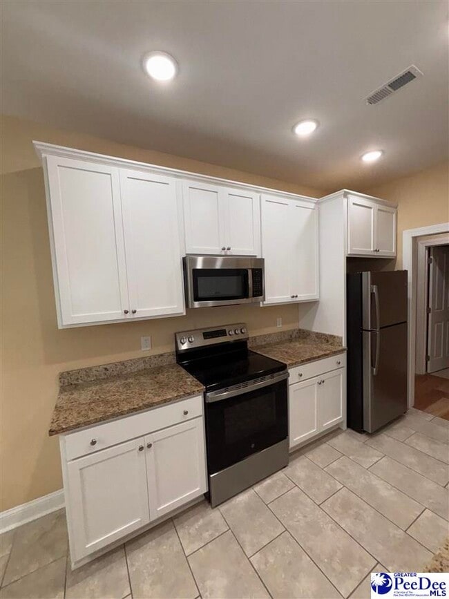 Photo - 181 Pommel St
