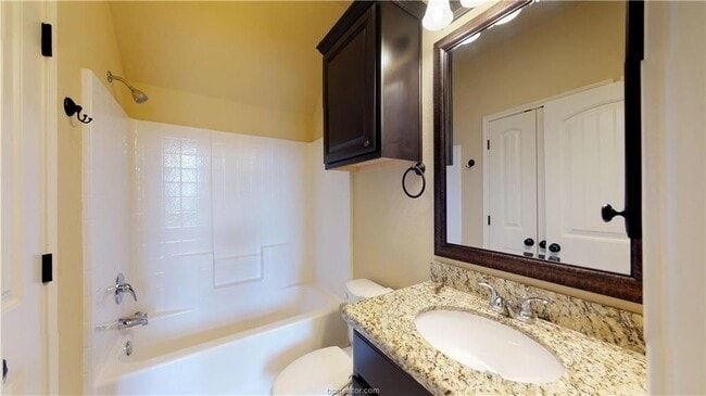 Photo - 4321 Commando Trl Townhome