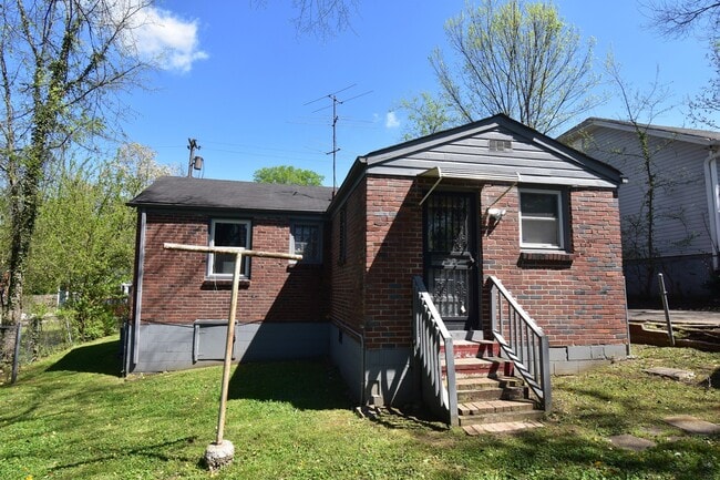 Building Photo - Prime East Nashville Living! Rental