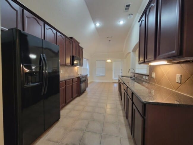Photo - ***4 BEDROOM IN FORT WORTH***