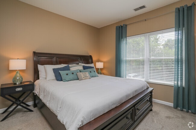 2 BR, 2 BA - Master Bedroom