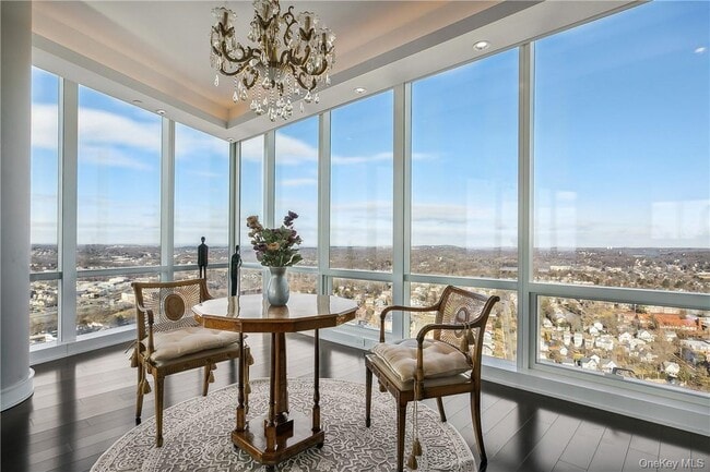 Photo - 5 Renaissance Square Unit PH40C