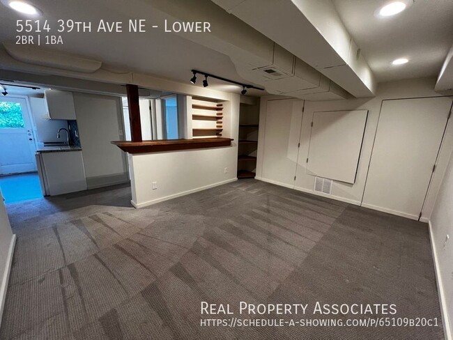 Photo - 5514 39th Ave NE Unit Lower