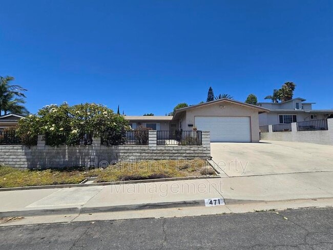 Building Photo - 471 Tesota Ct
