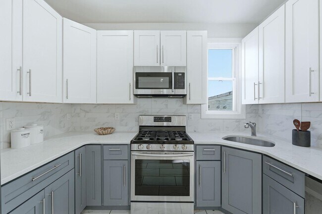 Photo - 23 Randolph Ave Unit 2