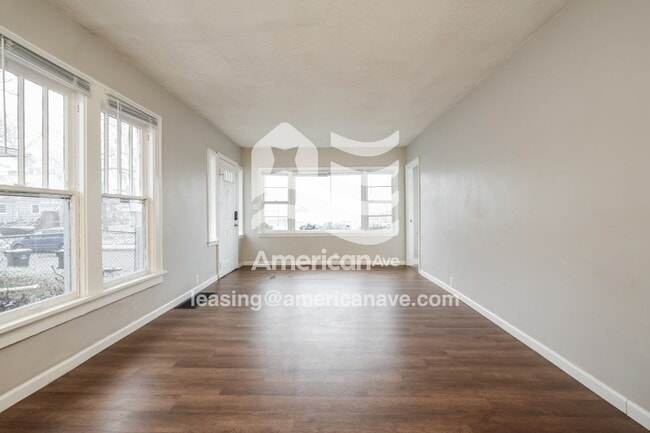 Photo - 1346 N Johnson St