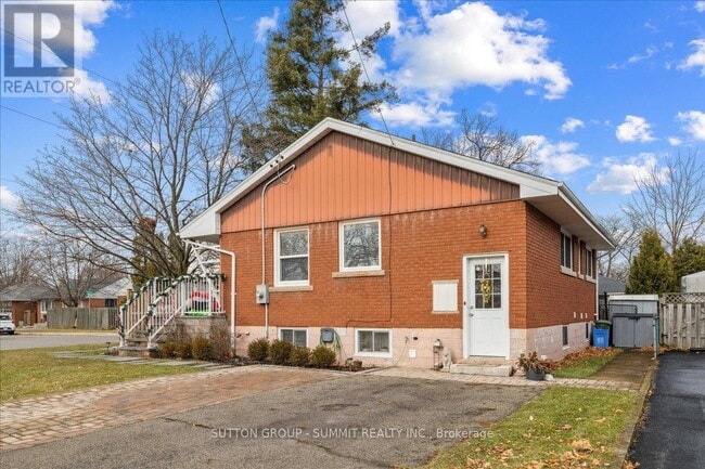 Photo - 9 Grenadier Dr