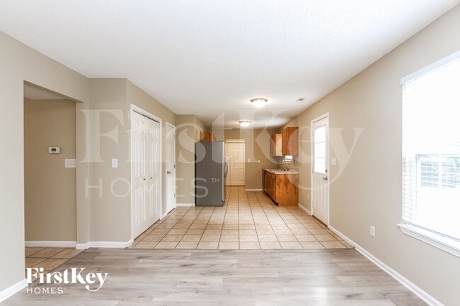 Photo - 9775 Thomas Ln