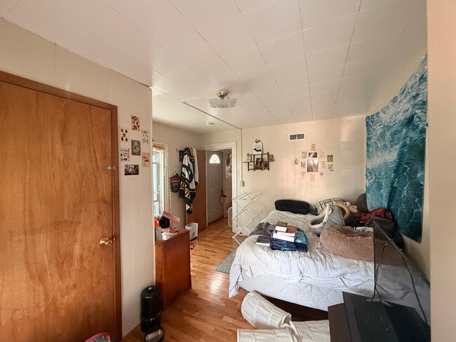 611 9th St N Unidad 611 9th St N