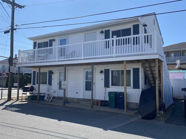 Building Photo - 1 Bragg Ave Unit A Rental