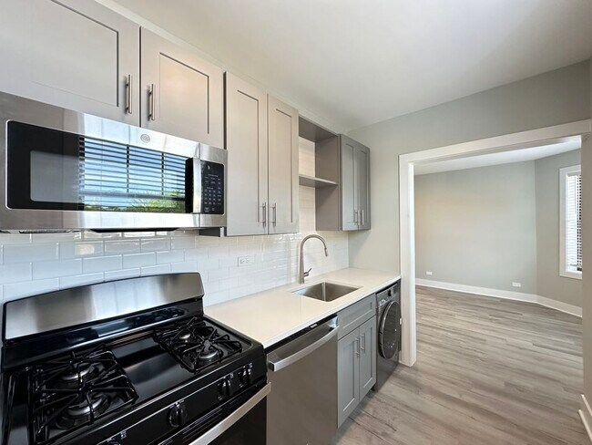 369 Hazel Ave Unit B10