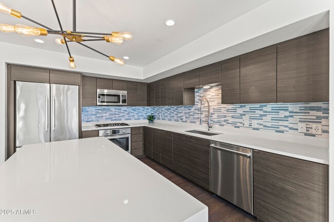 Photo - 200 W Portland St Unit 715