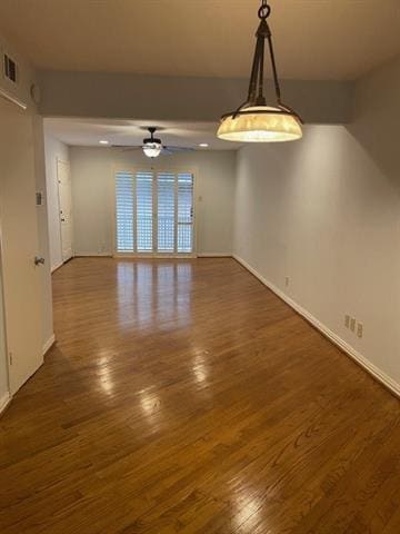 Building Photo - 4211 Newton Ave Unit 206