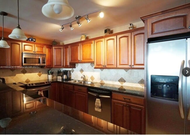 Photo - 19370 Collins Ave Unidad 1014