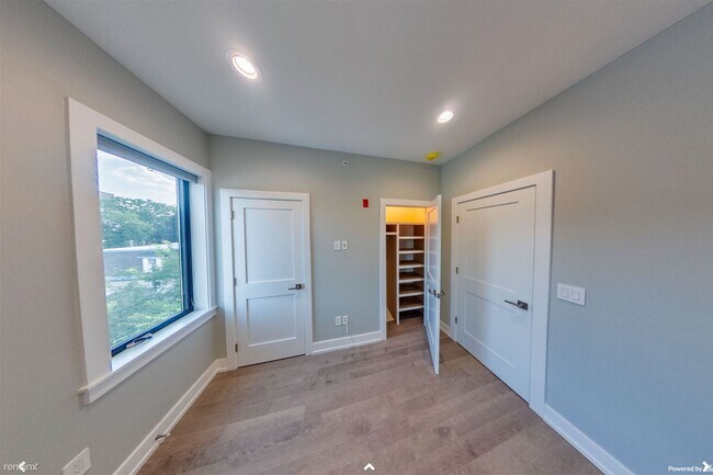 Photo - 2 br, 2 bath 4plex - 3828 BARING ST Unit 3021 Unidad 3021