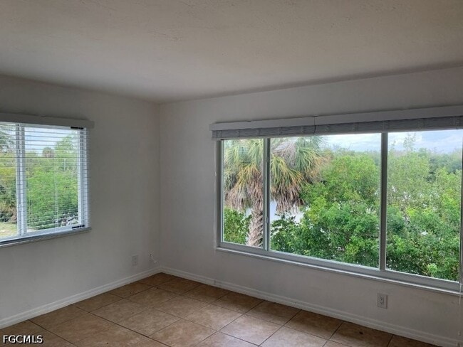 Photo - 2414 Palm Ridge Rd