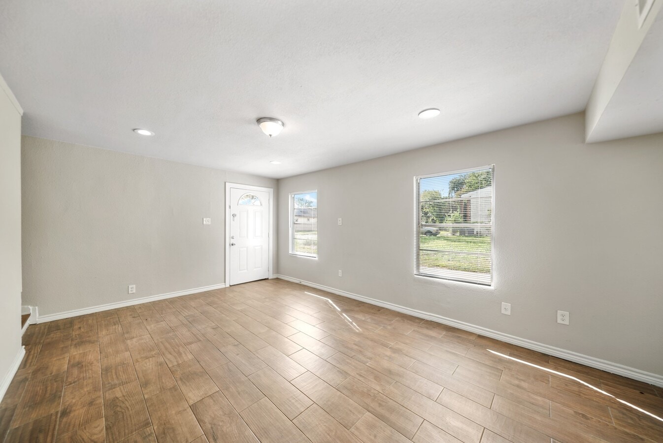 Photo - 13 13th St N