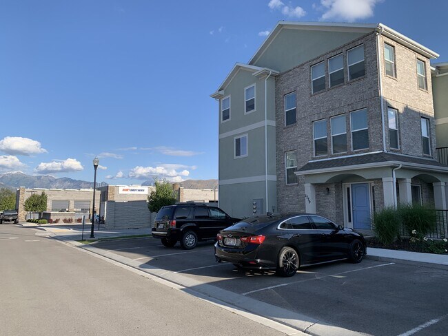 Photo - 1779 W Dalmeny Way