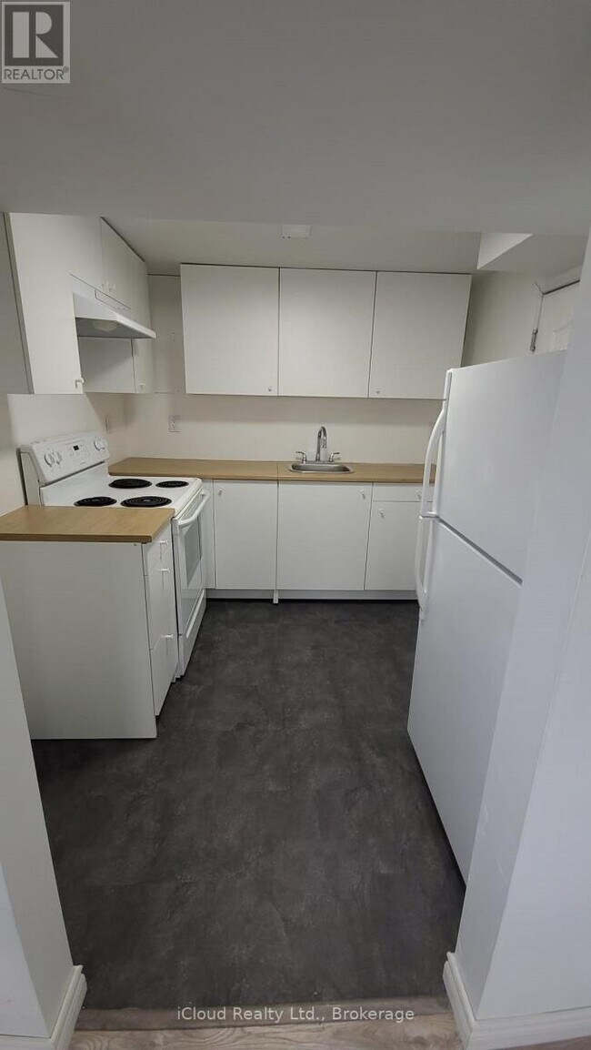 Photo - 24 Chilton Dr