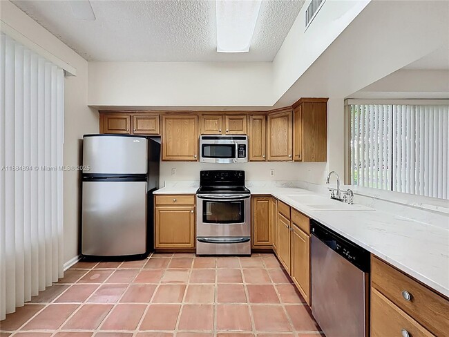 Photo - 10524 NW 10th St Unit A-125