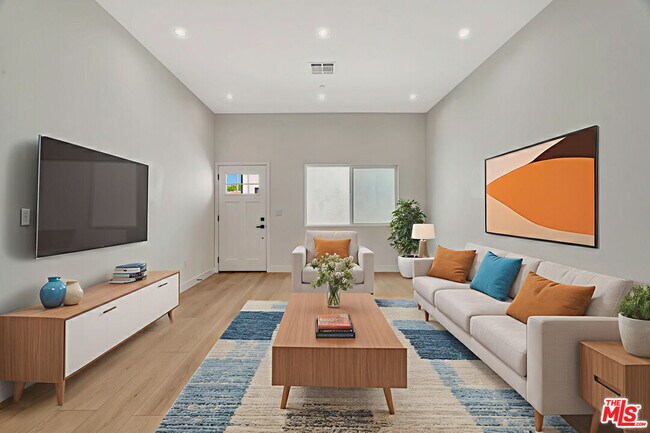 Photo - 11108 Norris Ave