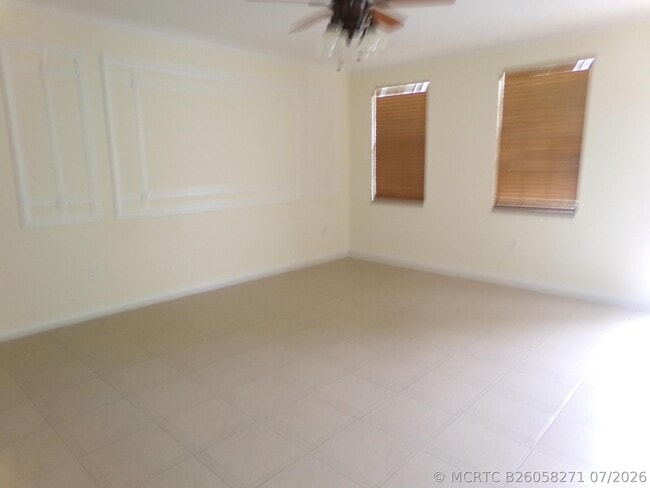 2132 SE Eatonville Dr