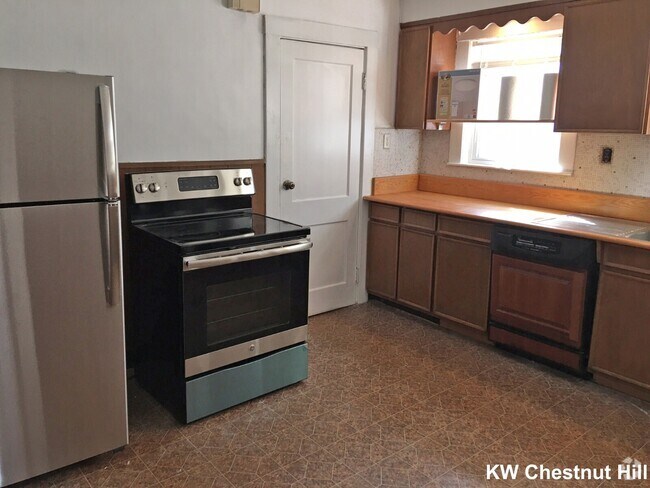 Building Photo - 231 Corey Rd Unit 1 Rental