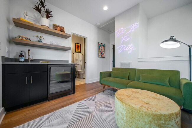 Photo - 1102C Buchanan St Unidad ID1312342P