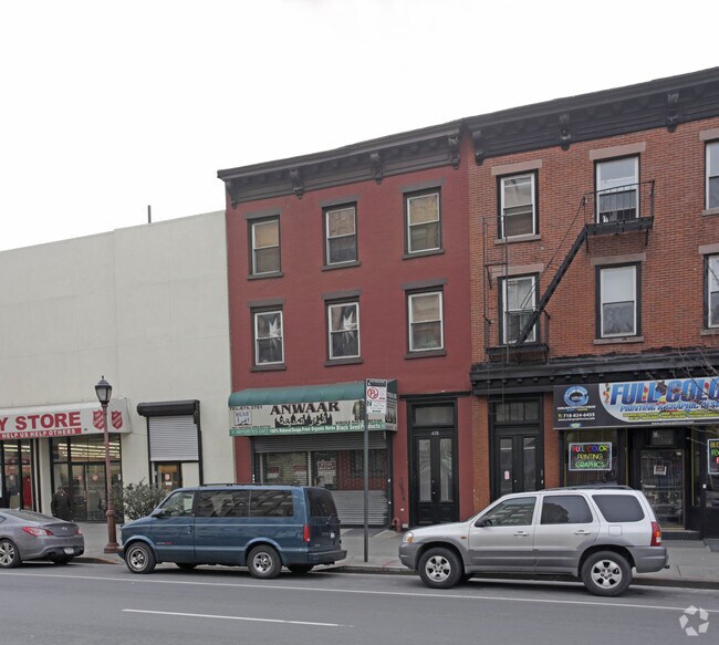 Foto principal - 428 Atlantic Ave