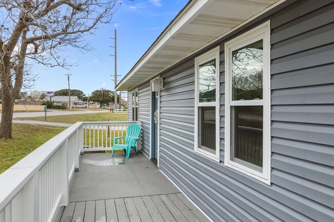 Photo - 1140 Salter Path Rd