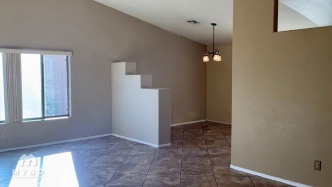 Photo - 1679 W Camino Acierto