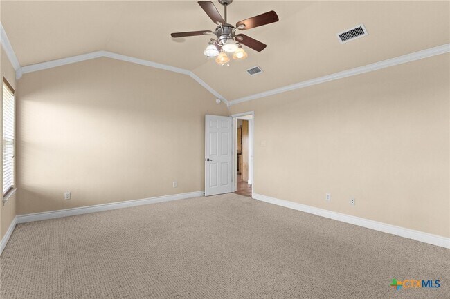 Photo - 336 Skyline Dr