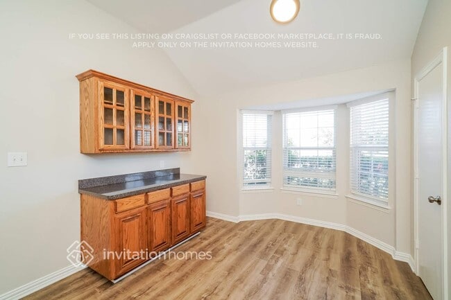 Photo - 109 Troy Ln