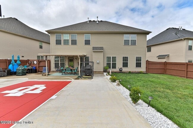 Photo - 1917 Carabiner Way