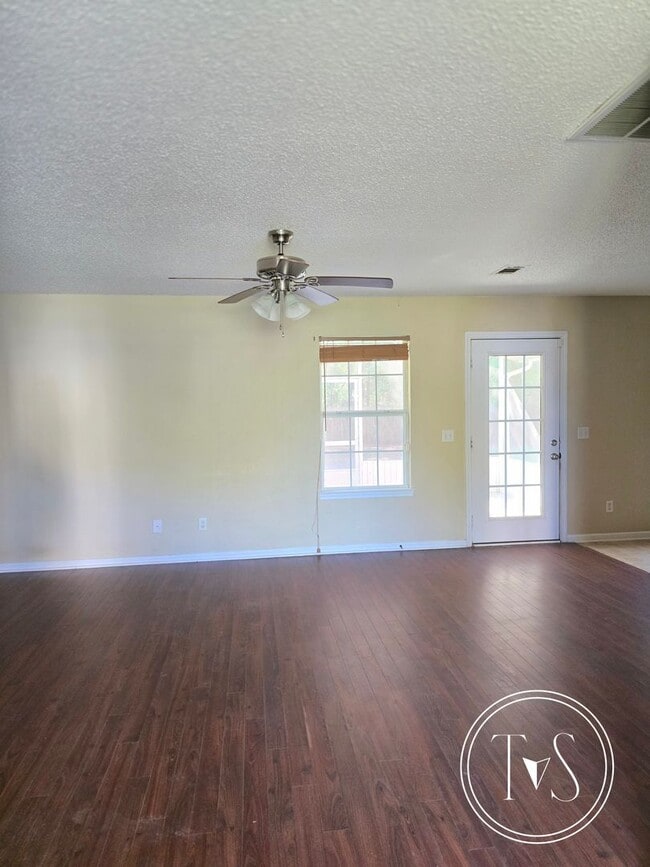 Photo - 139 Wax Myrtle Ct