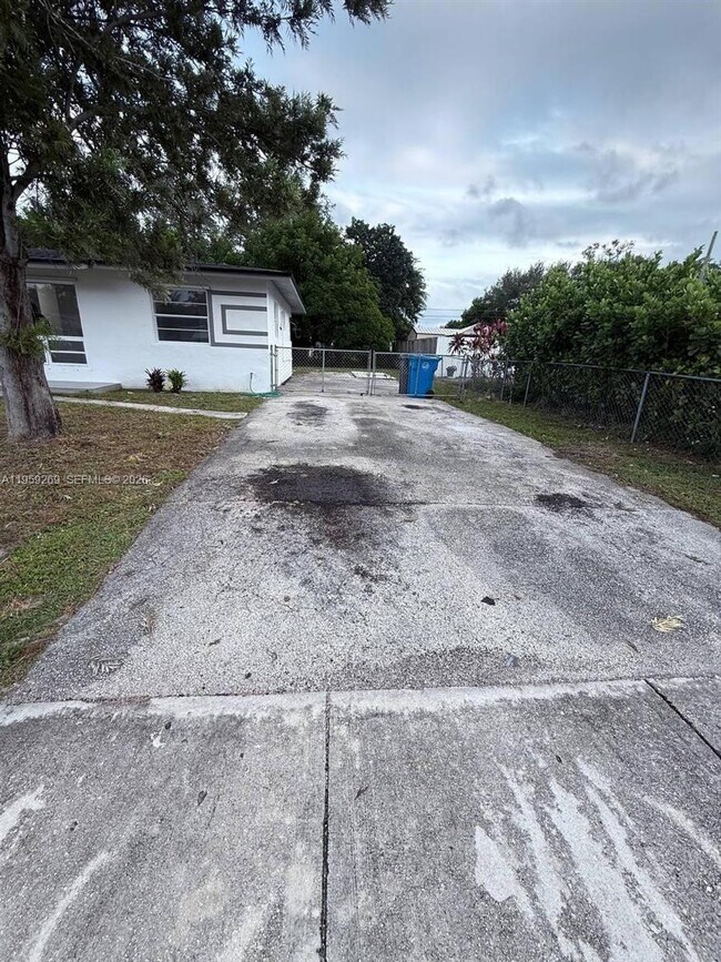 Photo - 3510 SW 36th St