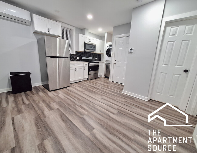 Building Photo - 1503 W 19th St Unit 1R Rental