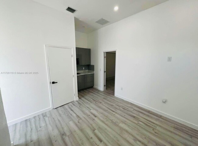 Photo - 11154 SW 145th Pl Apartamento Unidad B