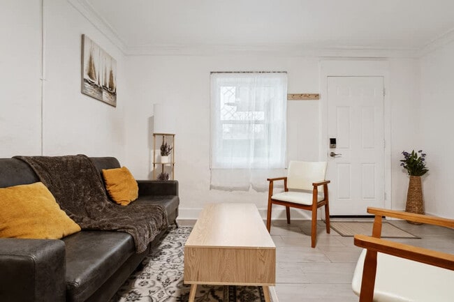 Photo - 2904 Berwick St Unidad ID1310516P