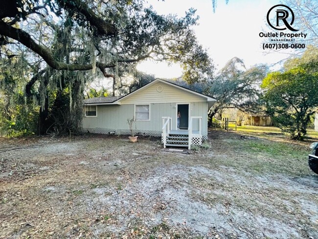 Fabulous 2 Beds / 2 Baths Home with 2 Acre... - Fabulous 2 Beds / 2 Baths Home with 2 Acre...