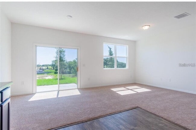 Photo - 342 Madison Dr